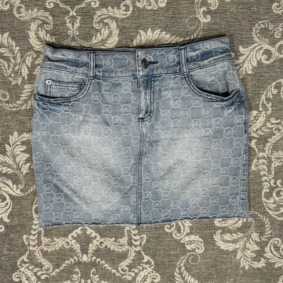 Michael Kors Women's Size 2 Blue Denim Monogram Mini Skirt Vintage - Picture 1 of 6
